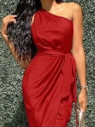 Elegant Slanted Shoulder Sleeveless Long Dress - Image 7