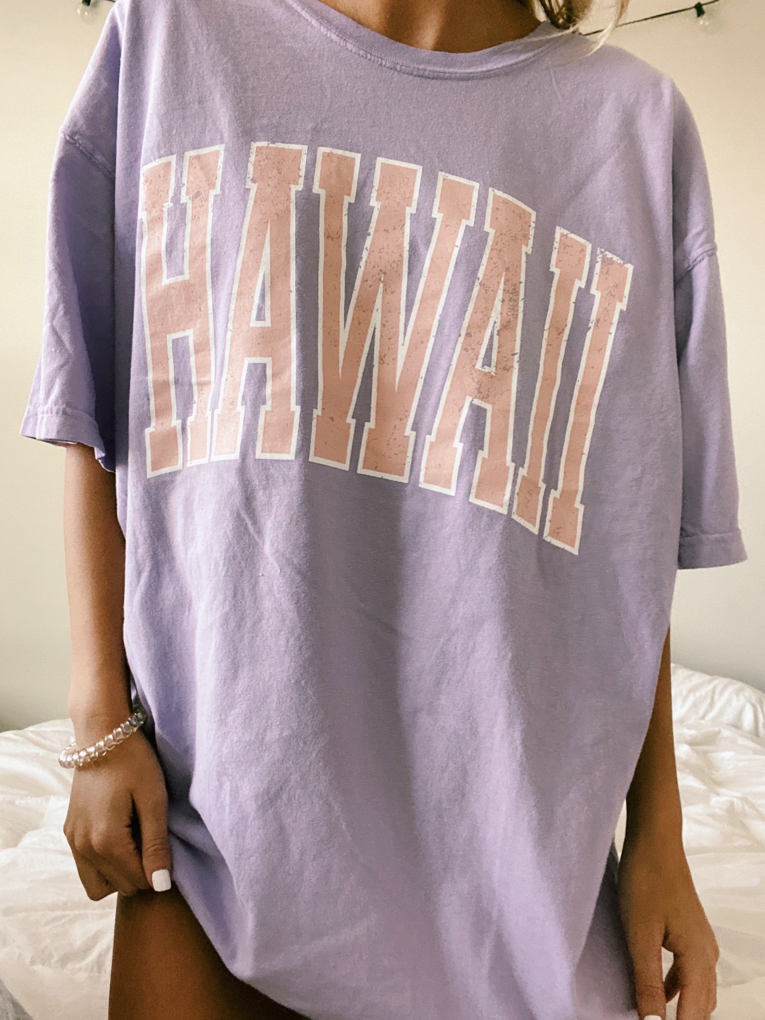 43E6B417-42CF-4449-CC1E-F925988A44B0.jpg LILAC HAWAII TEE - Image 1