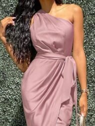 Elegant Slanted Shoulder Sleeveless Long Dress - Image 4